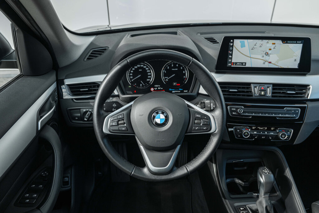 BMW X1 9