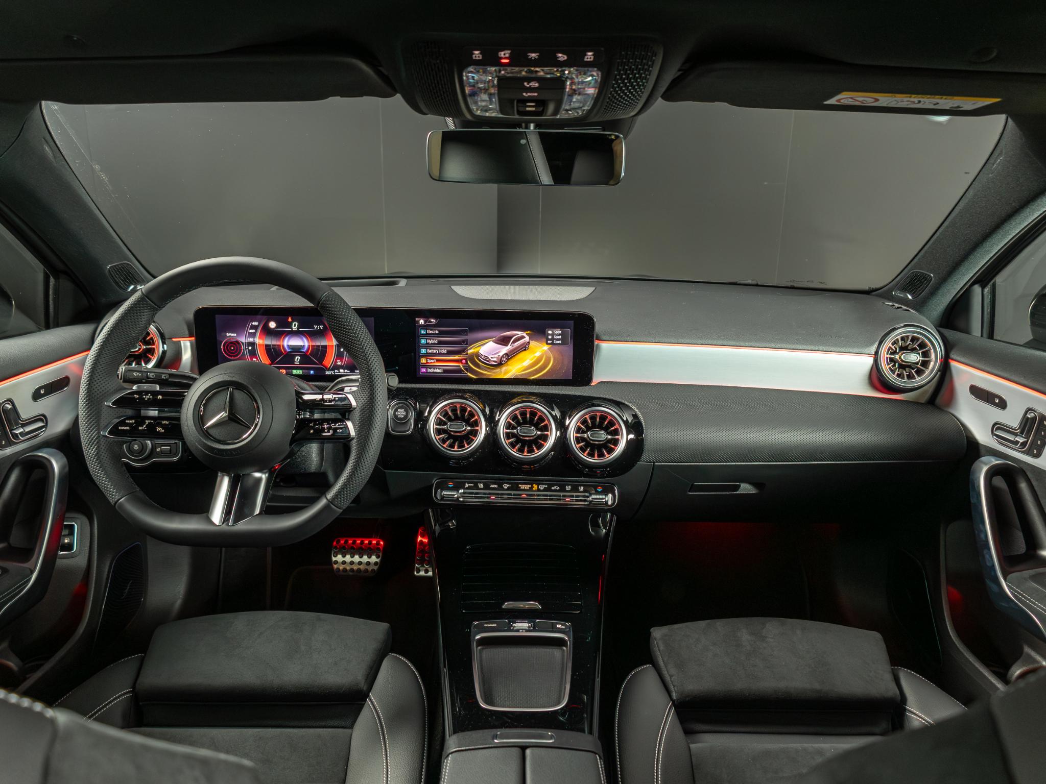 Mercedes-Benz A-Klasse Hatchback 250 e Business Solution AMG - Afbeelding 3