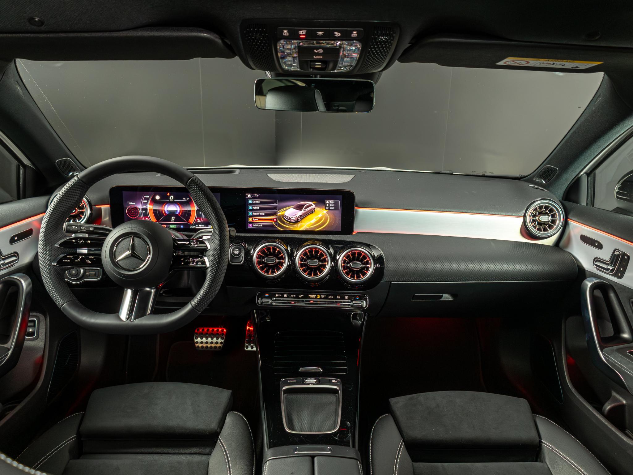 Mercedes-Benz A-Klasse Hatchback 250 e Business Solution AMG - Afbeelding 3