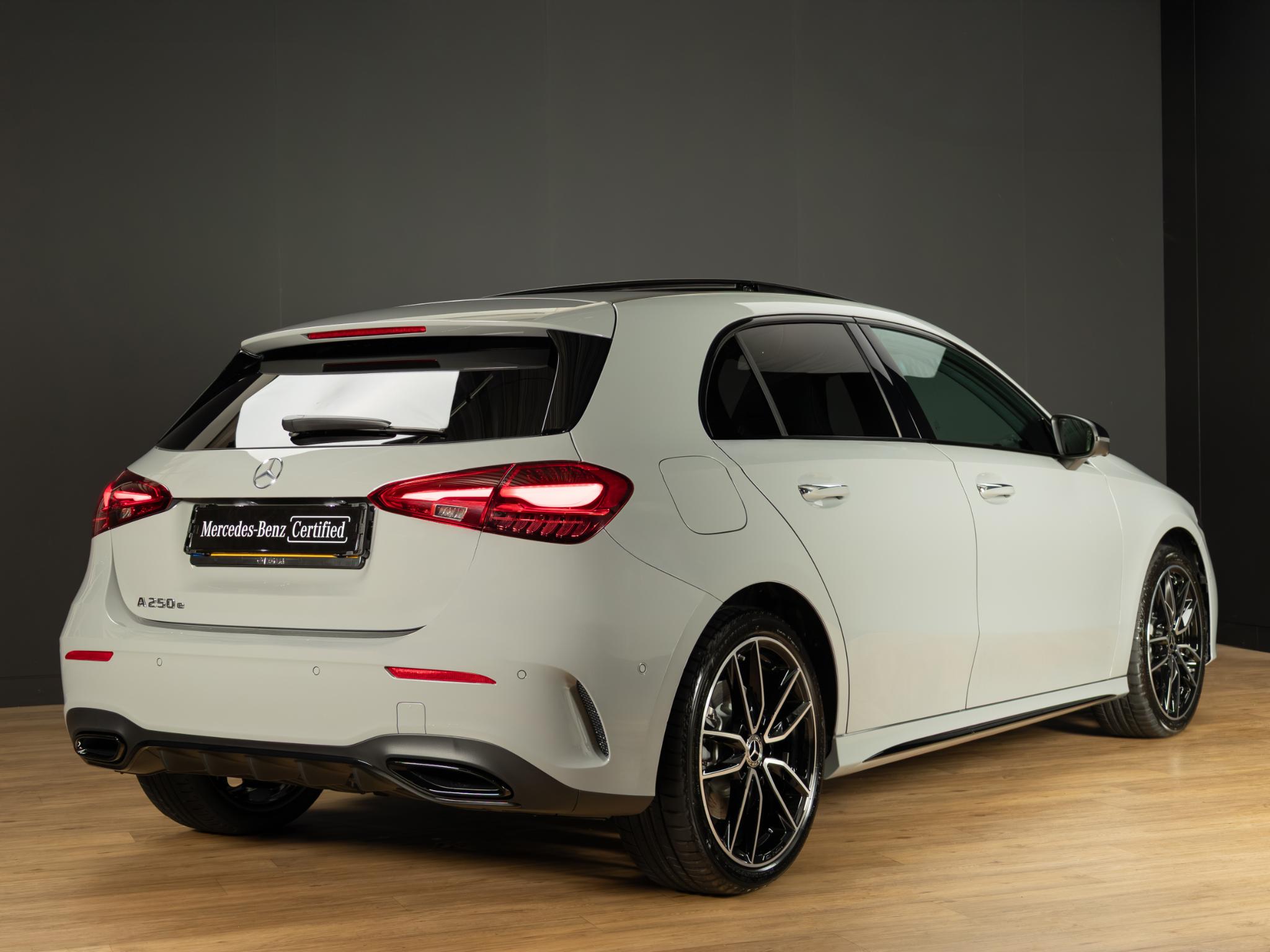Mercedes-Benz A-Klasse Hatchback 250 e Business Solution AMG - Afbeelding 2