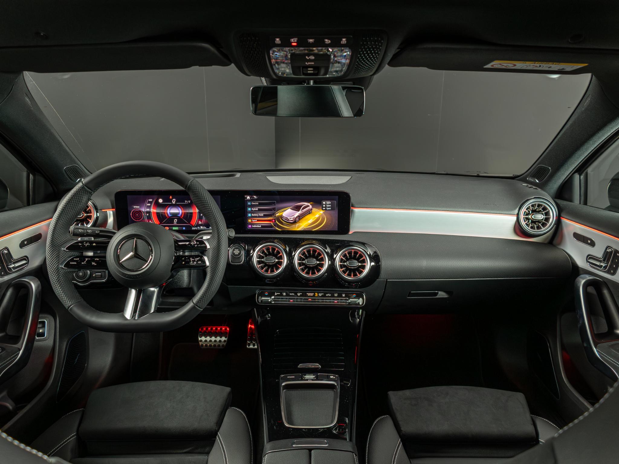 Mercedes-Benz A-Klasse Hatchback 250 e Business Solution AMG - Afbeelding 3