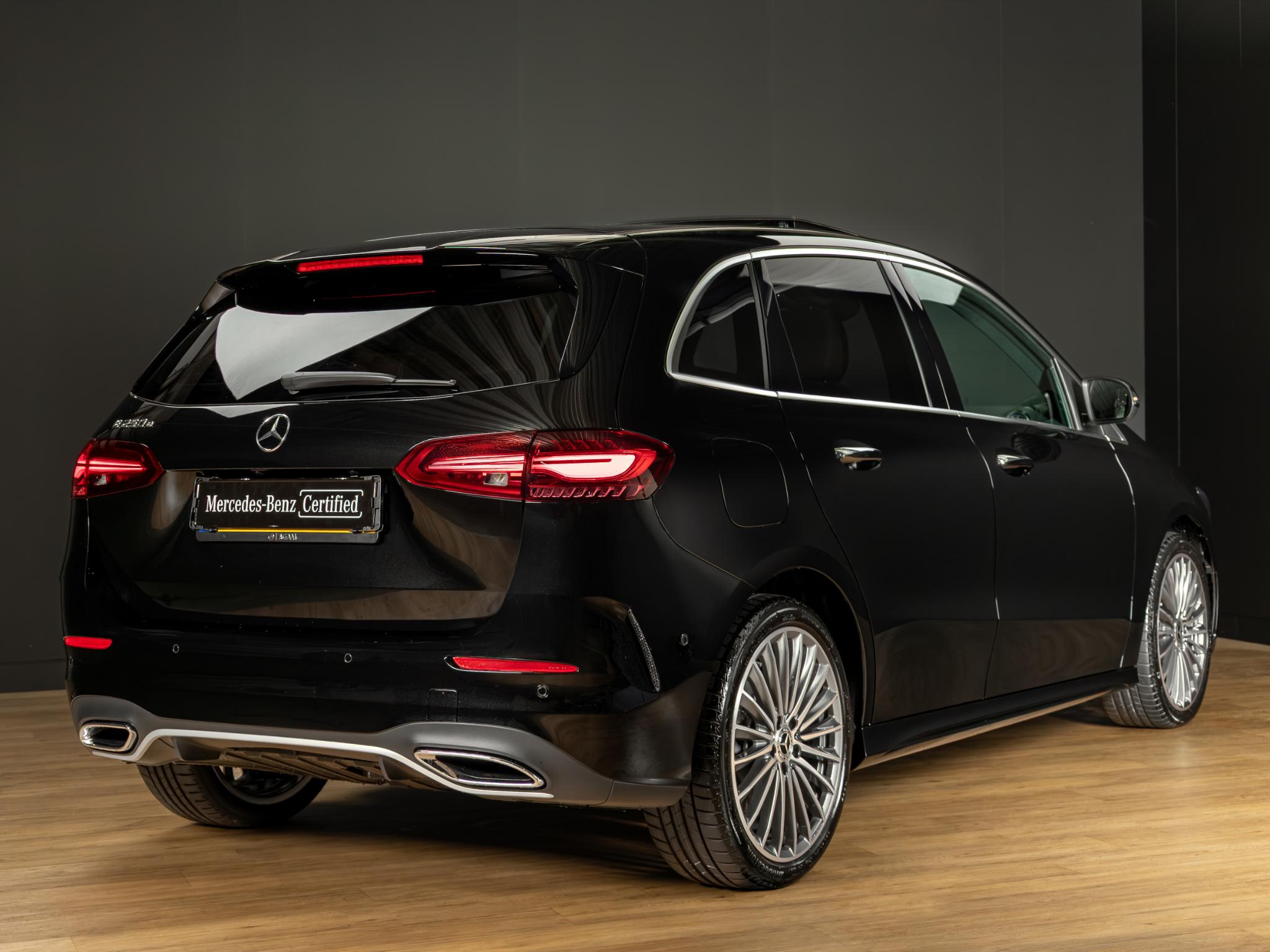 Mercedes-Benz B-Klasse 250 e Business Solution AMG - Afbeelding 2