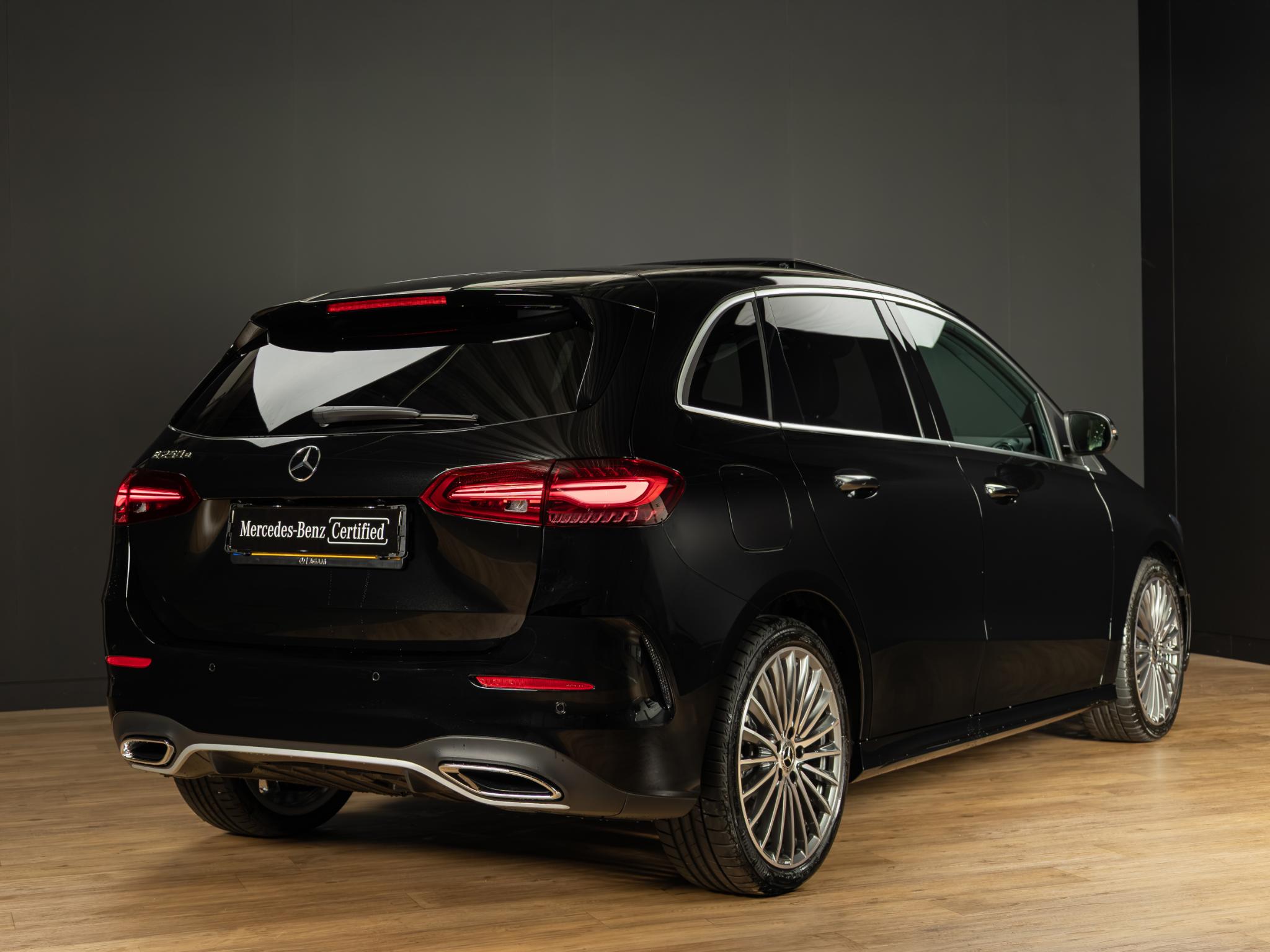 Mercedes-Benz B-Klasse 250 e Business Solution AMG - Afbeelding 2