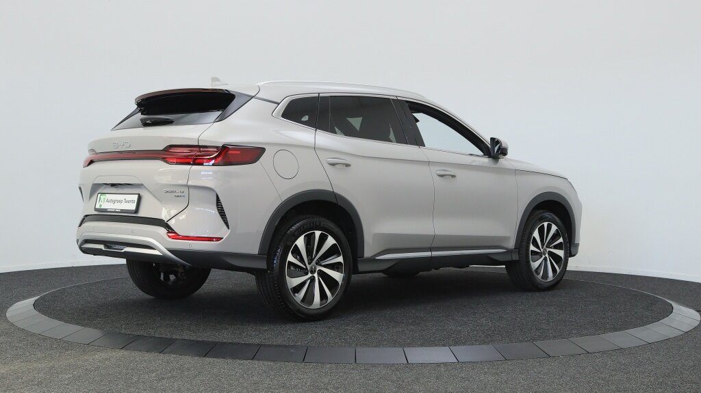 BYD SEAL U 1.5 DM-i FWD Boost | Incl. € 3.000 ACTIE - Afbeelding 2