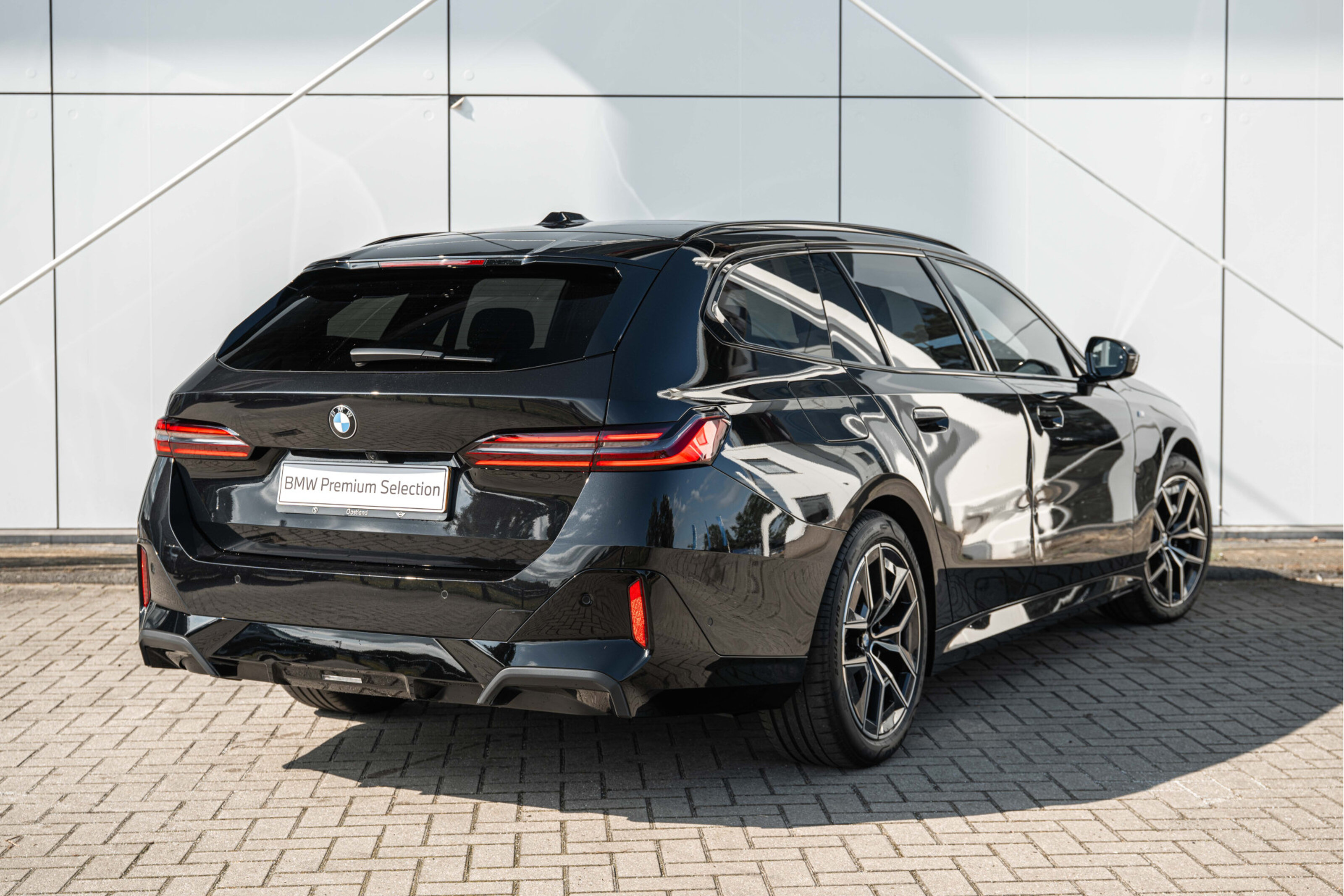 BMW 5 Serie Touring 520i M Sport Automaat