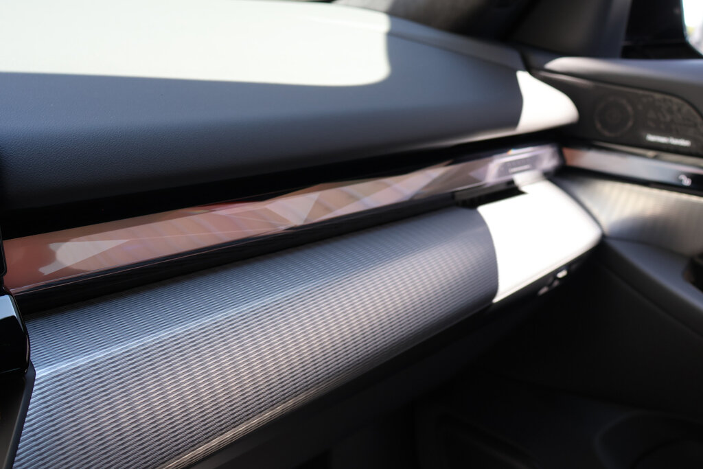 BMW i5 16