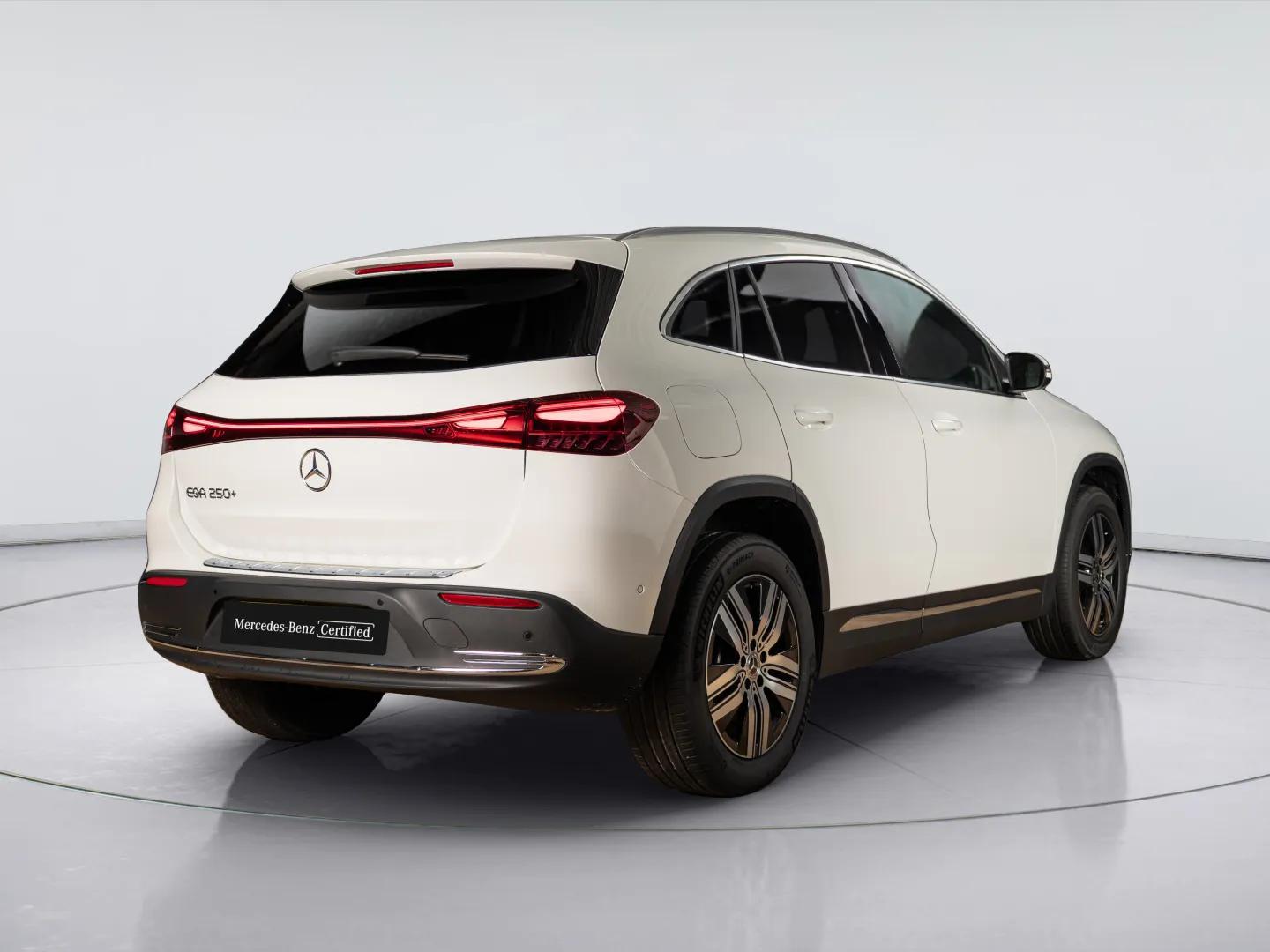 Mercedes-Benz EQA 250+ Luxury Line 71 kWh - Afbeelding 2