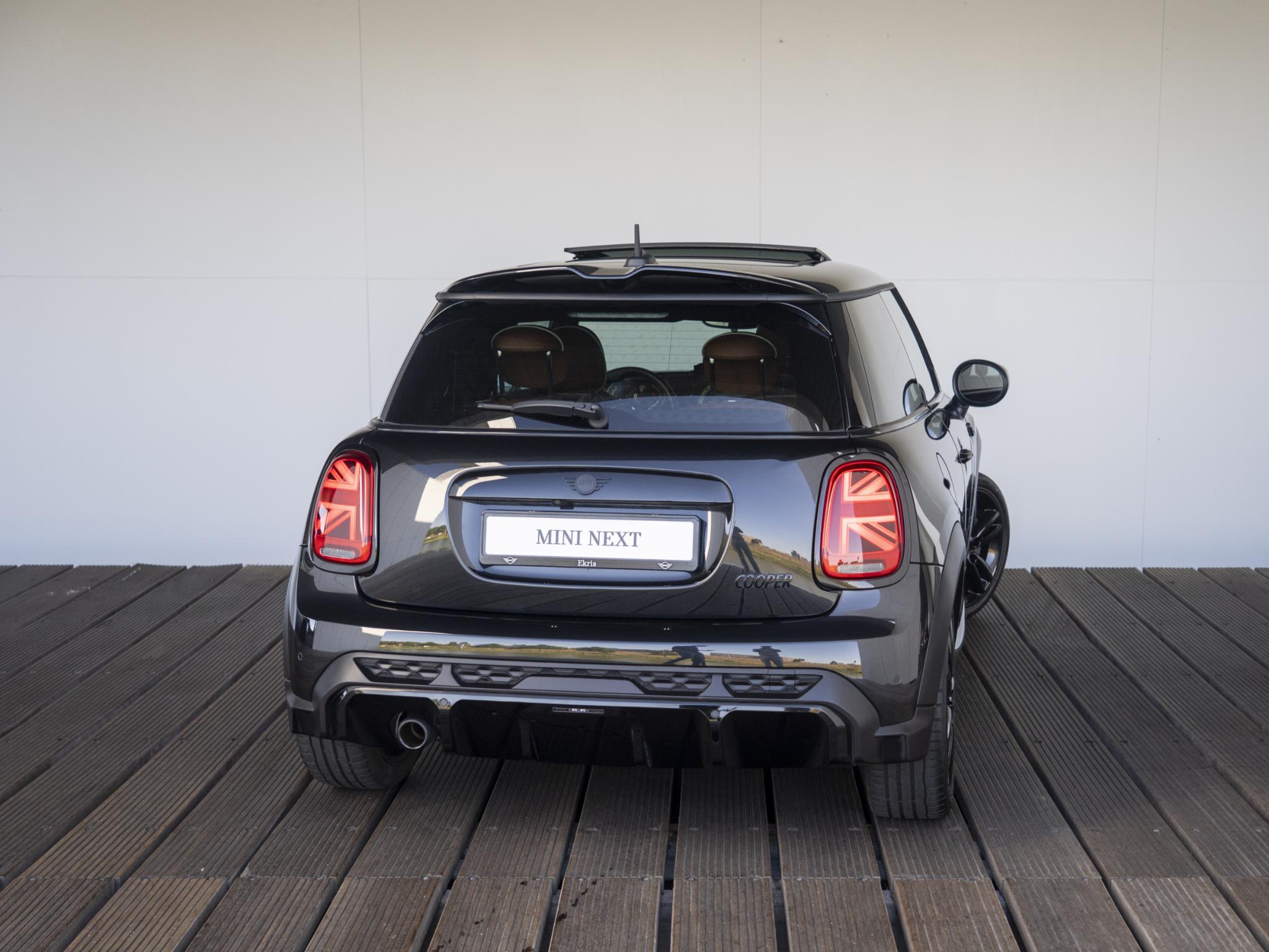 MINI 3-Deurs Cooper Aut. - Afbeelding 2