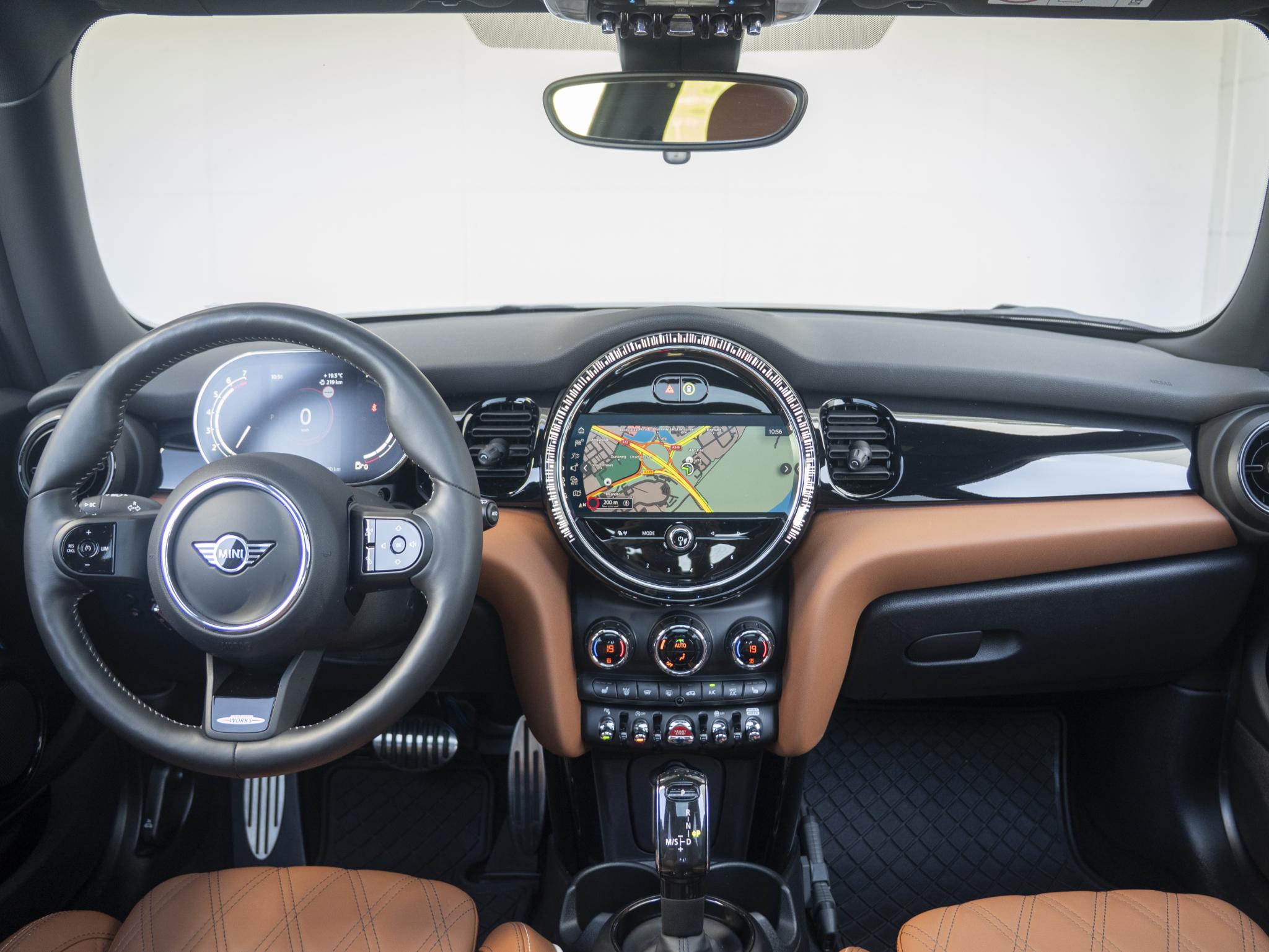 MINI 3-Deurs Cooper Aut. - Afbeelding 3