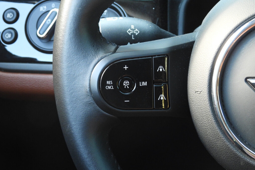 MINI Countryman 28