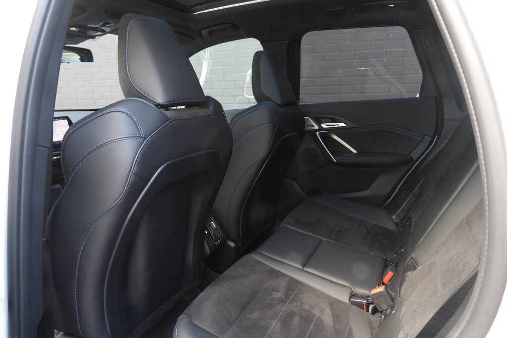 BMW X1 23