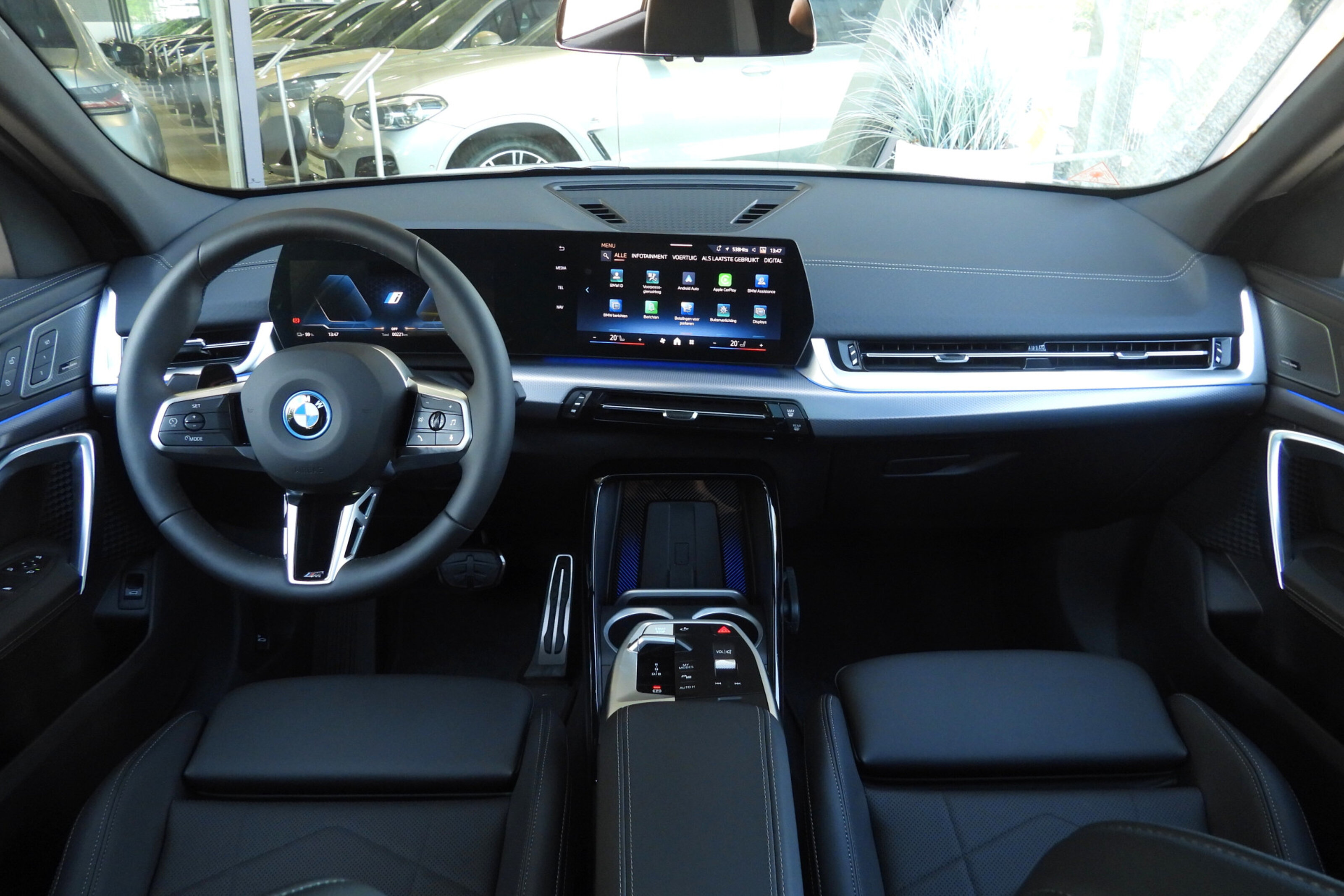 BMW iX2 xDrive30 M Sport