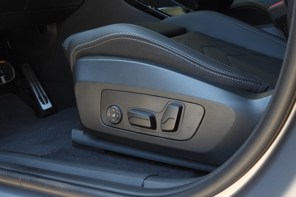 BMW iX2 14
