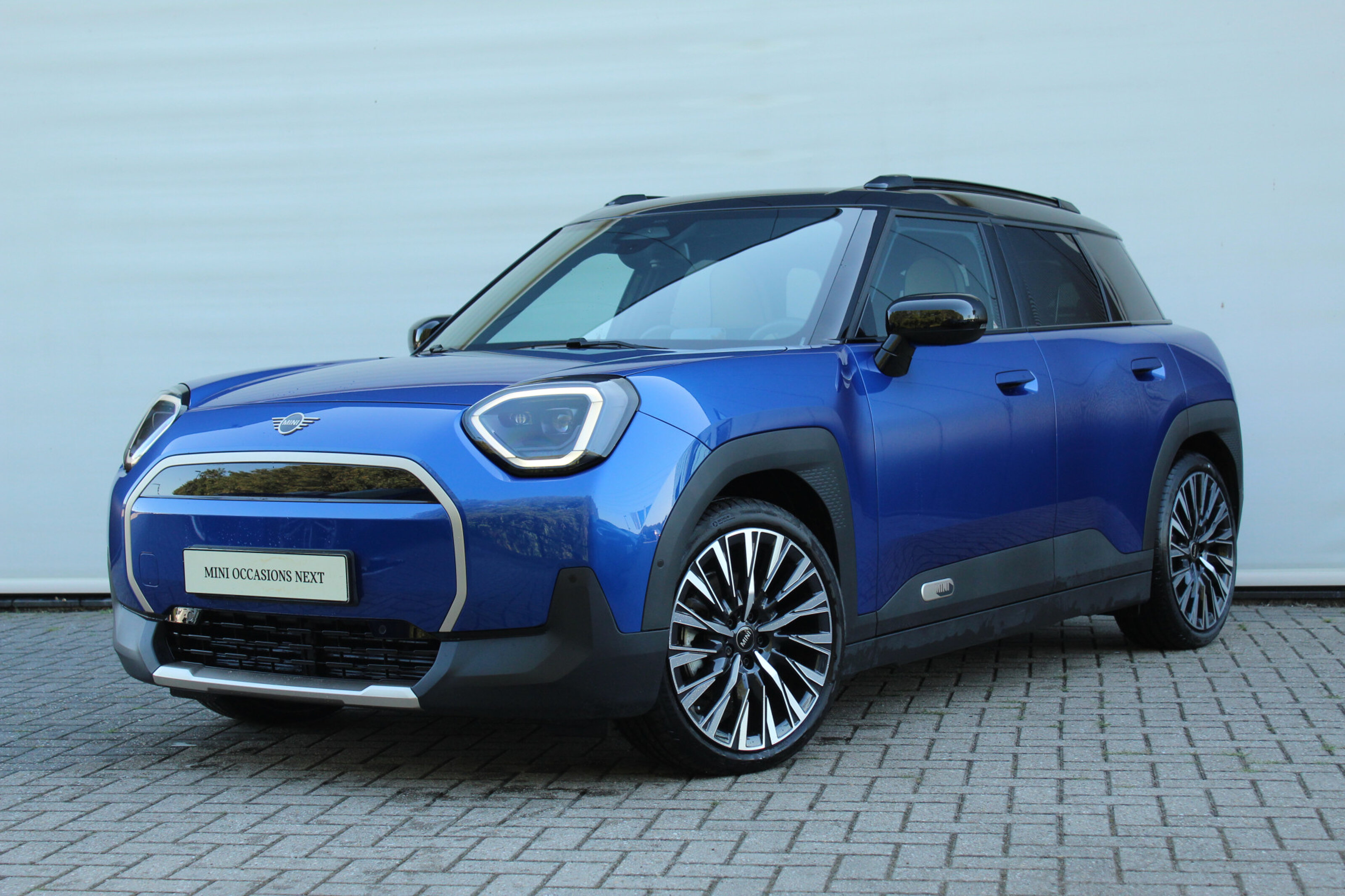 MINI Aceman E