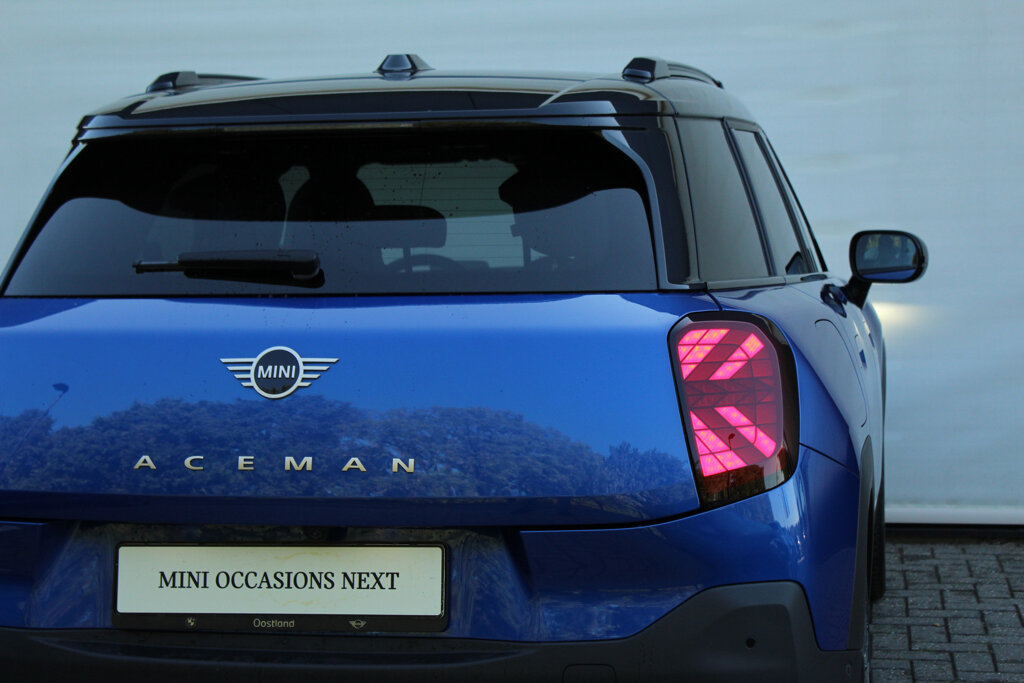 MINI Aceman 11