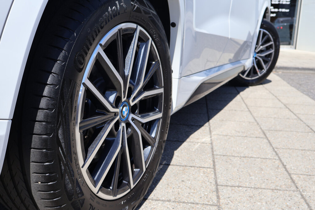 BMW X1 10