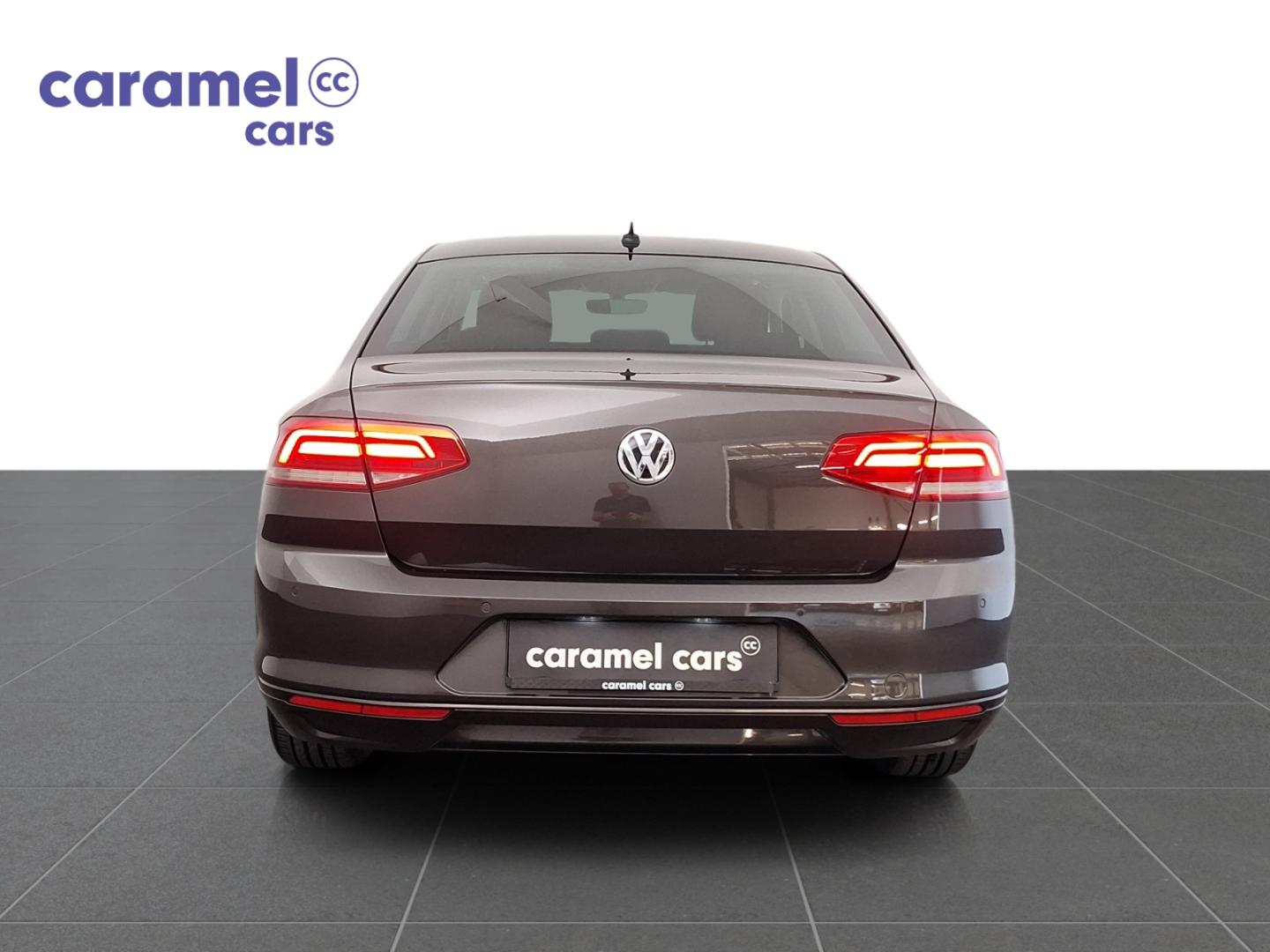 Volkswagen Passat 1.4 TSI Comfortline *CAMERA ACHTER*SENSOREN VOOR EN ACHTER*RADIO*KLIMAATREGELING*CRUISE CONTROL* - Image 5