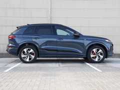 Audi Q6 e-tron S edition 83Kwh 185 kW / 252 PK SUV - Afbeelding 2