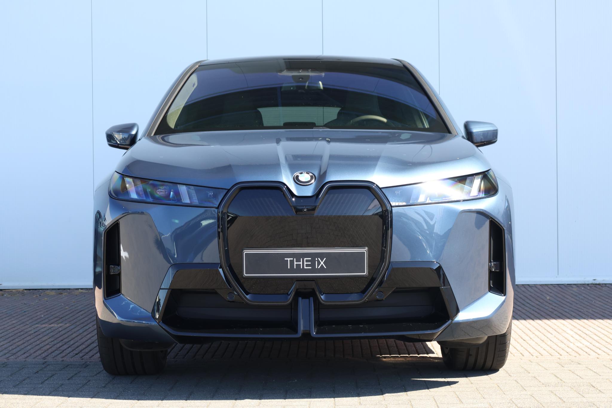 BMW iX xDrive60 - Afbeelding 2
