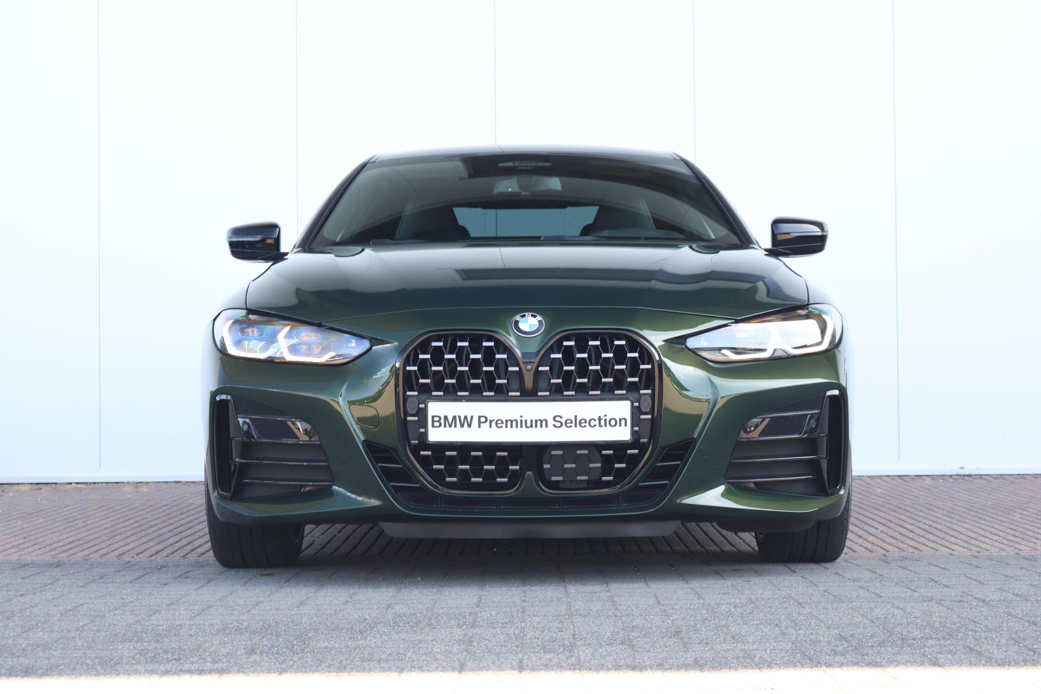 BMW 4-serie Coupé M440i xDrive High Executive - Afbeelding 2