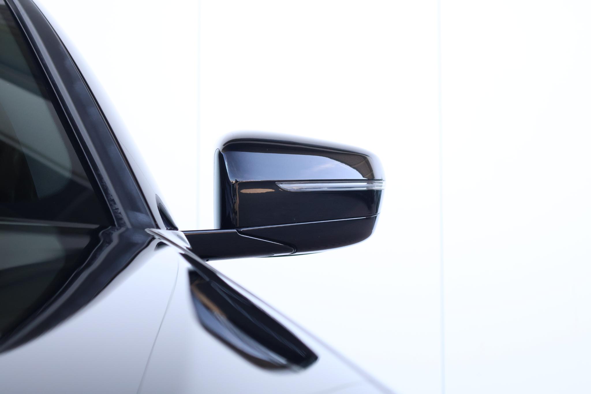 BMW 3-serie Touring 330e - Afbeelding 4