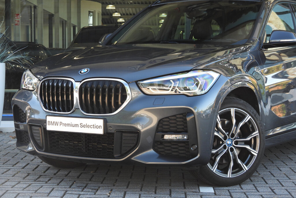 BMW X1 6