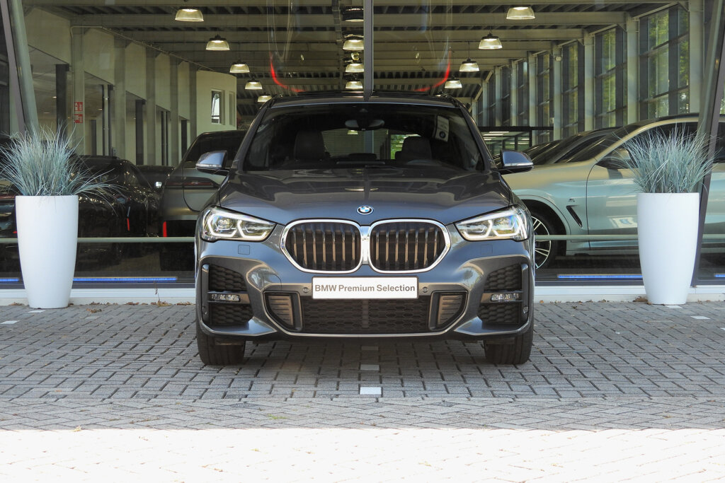BMW X1 9