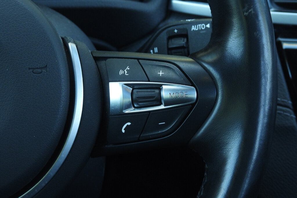 BMW X1 28