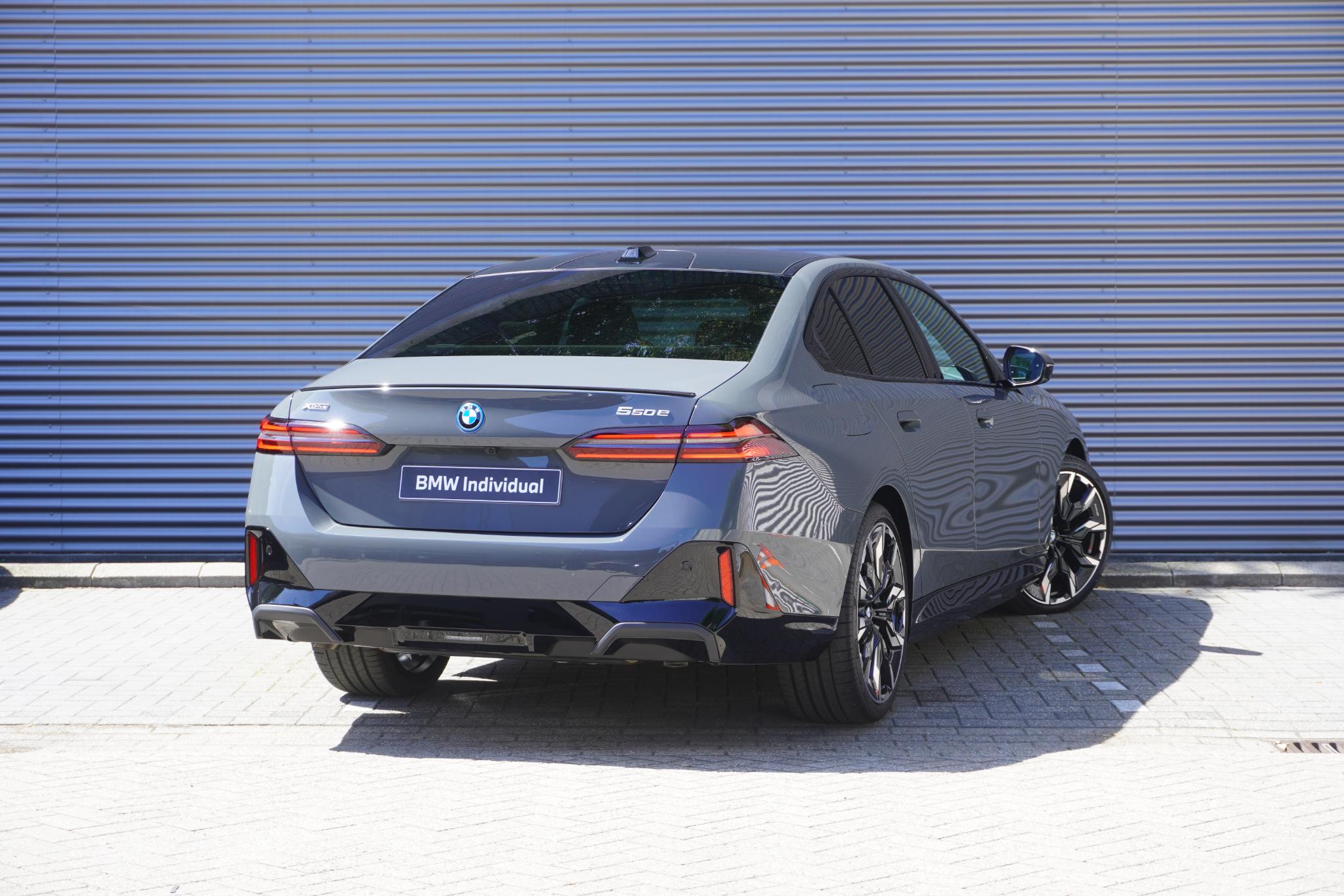 BMW 5 Serie 550e xDrive - Afbeelding 2