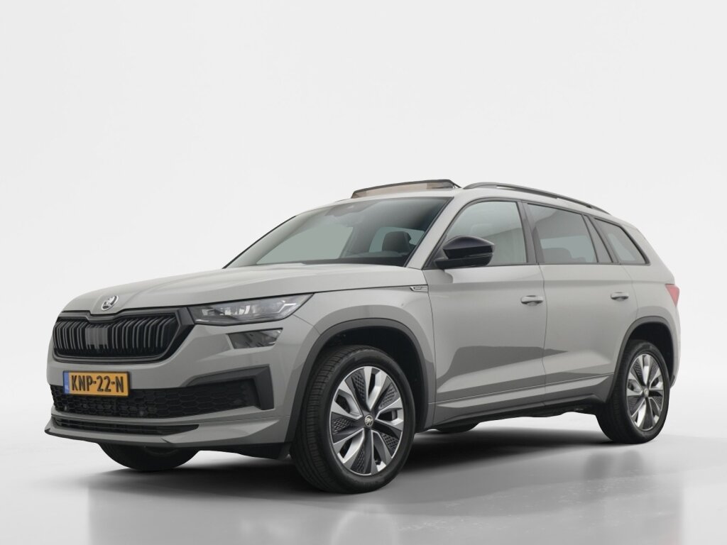 Škoda Kodiaq 1.5 TSI Sportline 7 pers. | Panoramadak | Stoelverwarming | Camera |