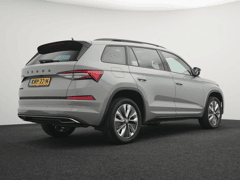 Škoda Kodiaq 1.5 TSI Sportline 7 pers. | Panoramadak | Stoelverwarming | Camera | - Afbeelding 2