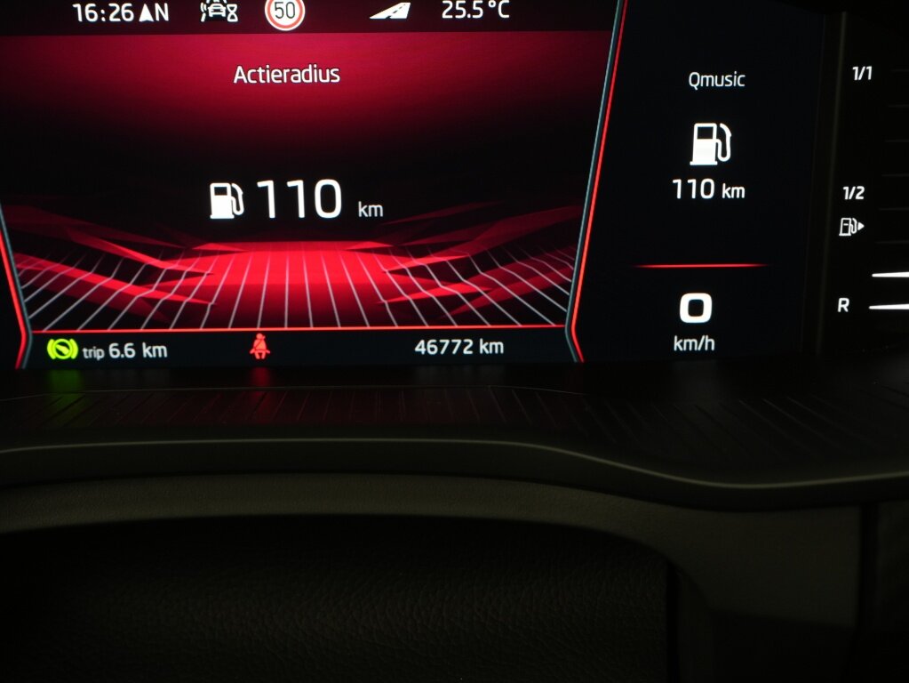 Škoda Kodiaq 1.5 TSI Sportline 7 pers. | Panoramadak | Stoelverwarming | Camera | - Afbeelding 3