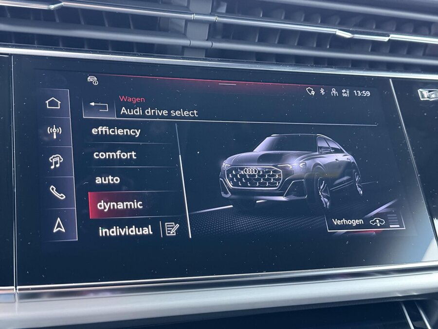 Audi Q8 55 TFSI e Quattro S-Line