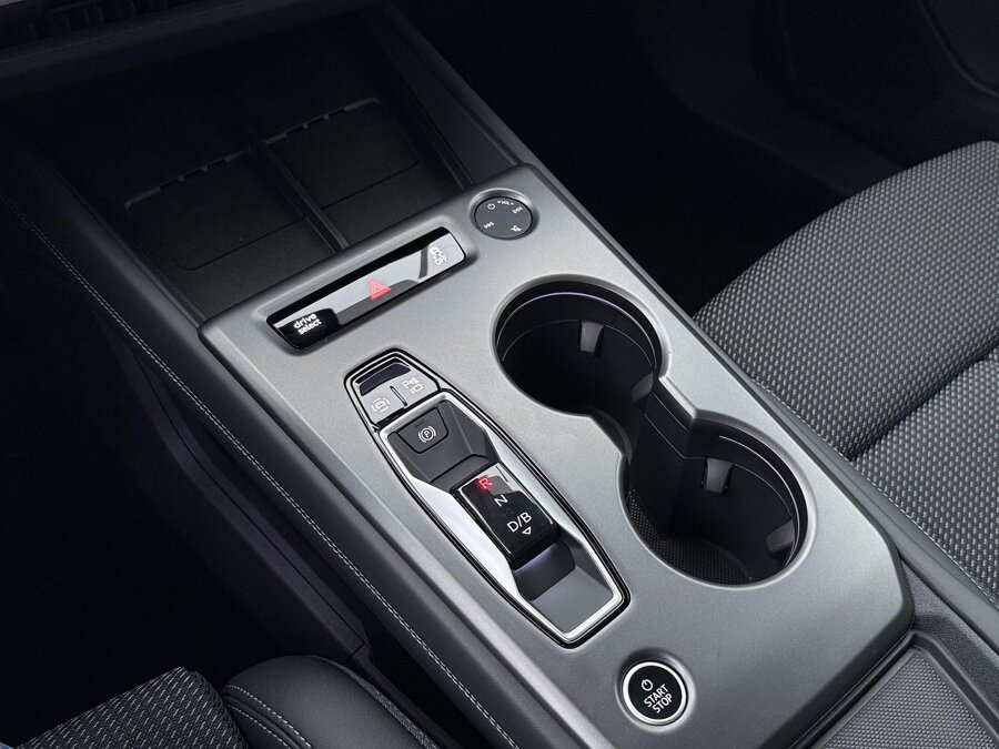 Audi Q4 e-tron S edition 45 82 kWh 210 kW / 286 PK