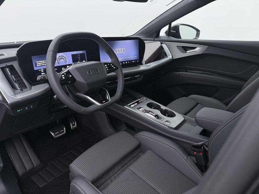 Audi Q4 e-tron S edition 45 82 kWh 210 kW / 286 PK