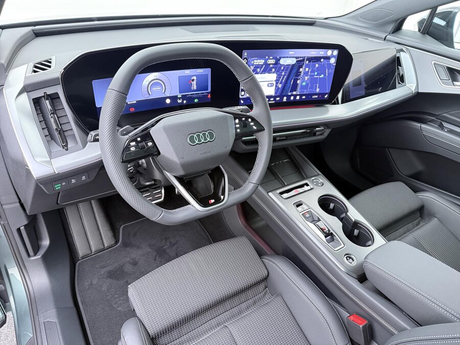 Audi Q4 e-tron S edition 45 82 kWh 210 kW / 286 PK