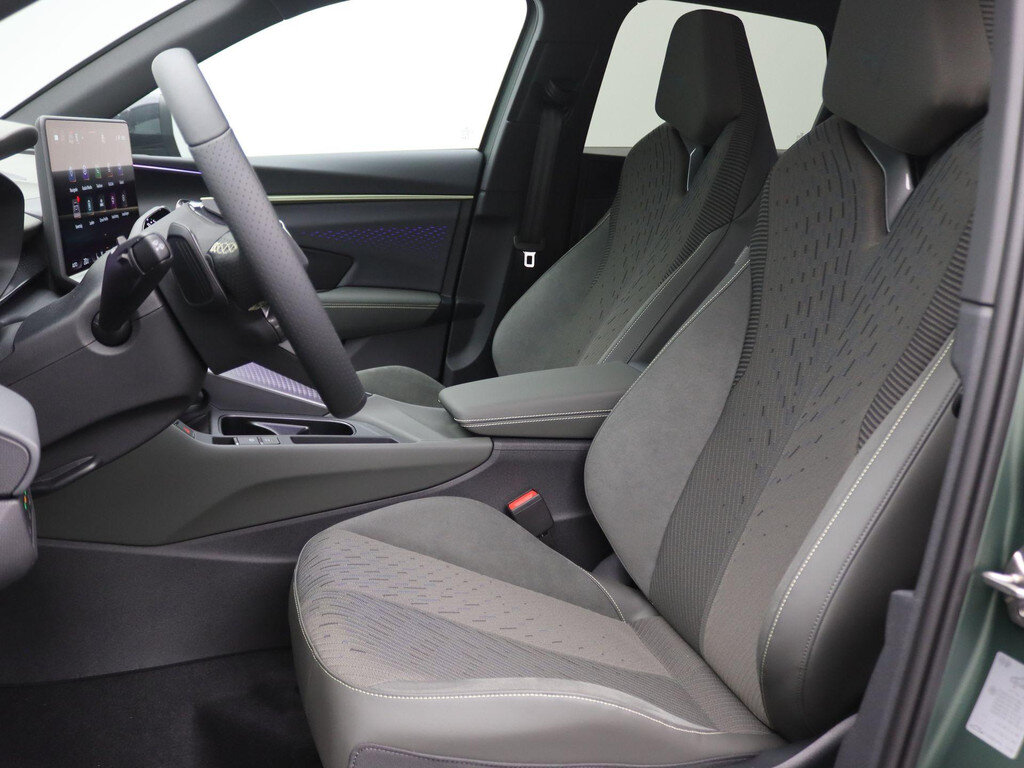 CUPRA Terramar 1.5 TSI e-Hybrid VZ Tribe Edition 204PK DSG Panoramadak, Trekhaak, 20" LM Velgen, Keyless, Memorystoelen, Matrix-LED Verlichting, Sennheiser Audio - Obraz 5