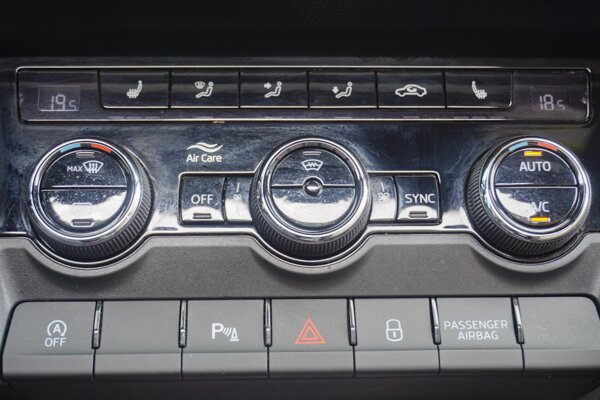 airco (automatisch) airco (automatisch)