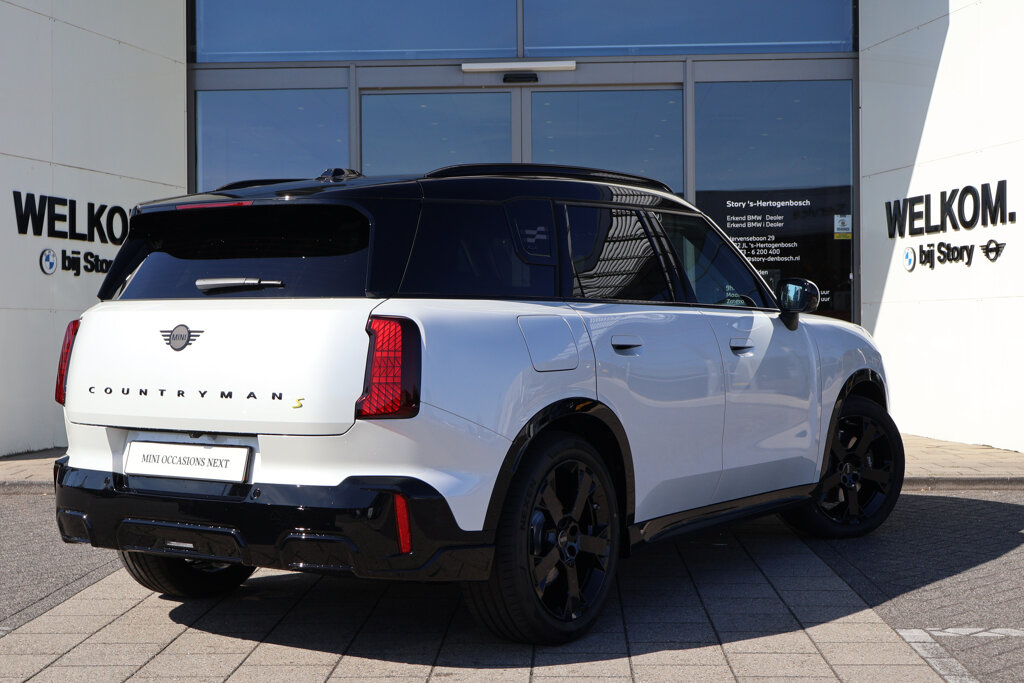 MINI Countryman 5