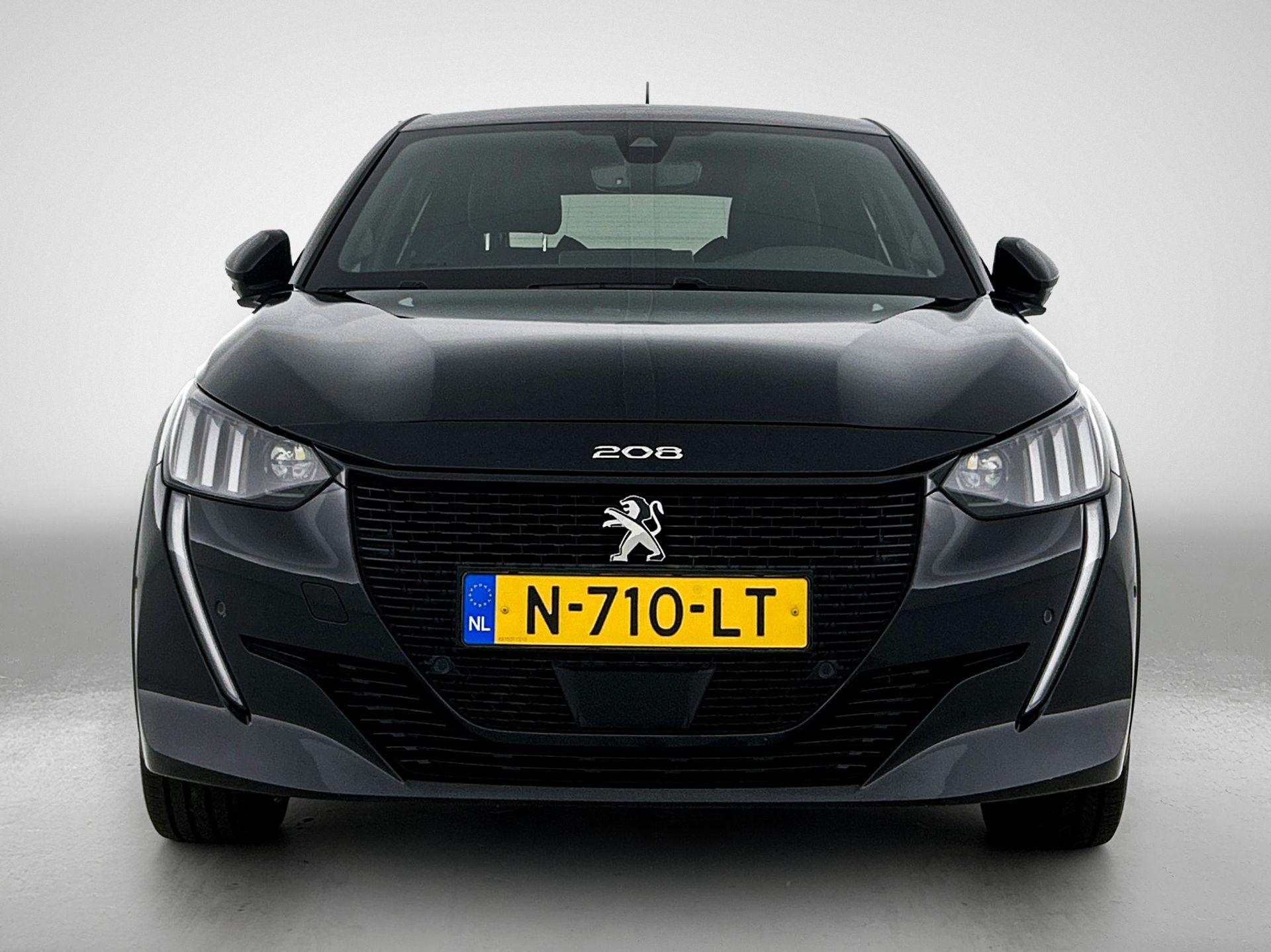 Peugeot e-208