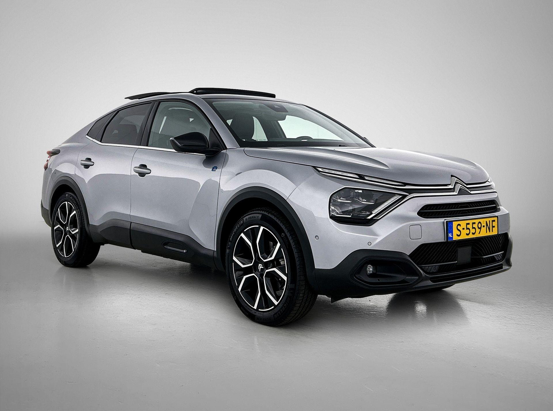 Citroën ë-C4 X Shine 136pk 50 kWh Automaat - Afbeelding 2
