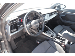 Audi A3 Sportback 30 TFSI 110pk S-tronic Business edition - Afbeelding 4
