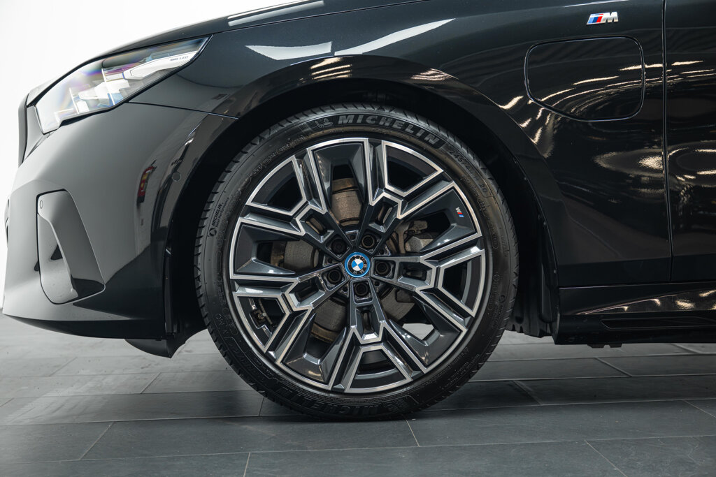 BMW 5 Serie 11