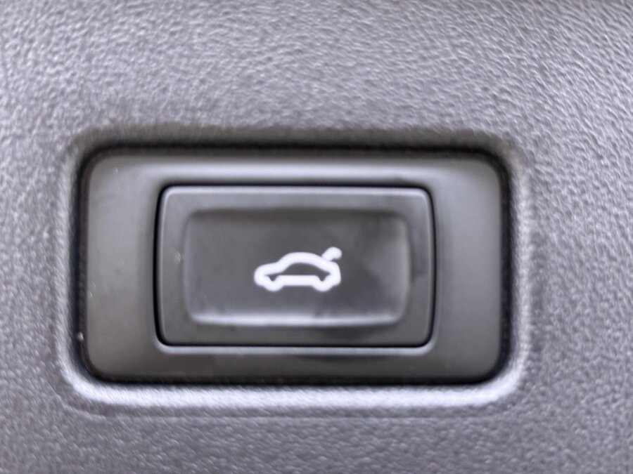 Audi Q4 e-tron 45 Advanced 82 kWh S-line