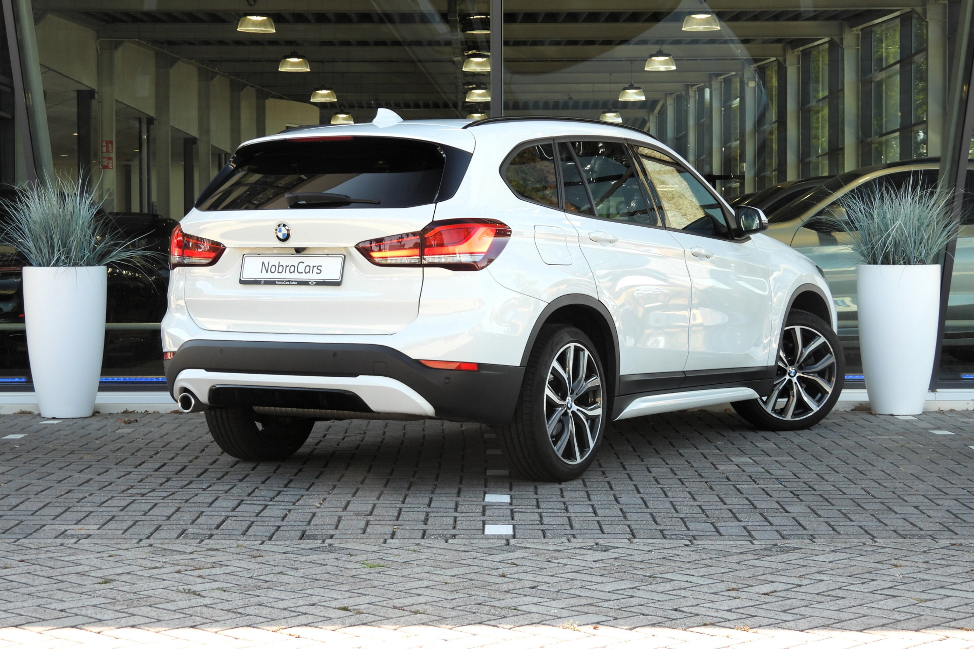 BMW X1 sDrive18i Sport Line Automaat