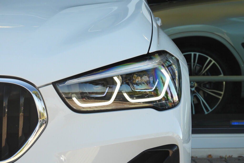 BMW X1 8