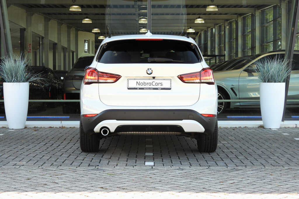 BMW X1 16