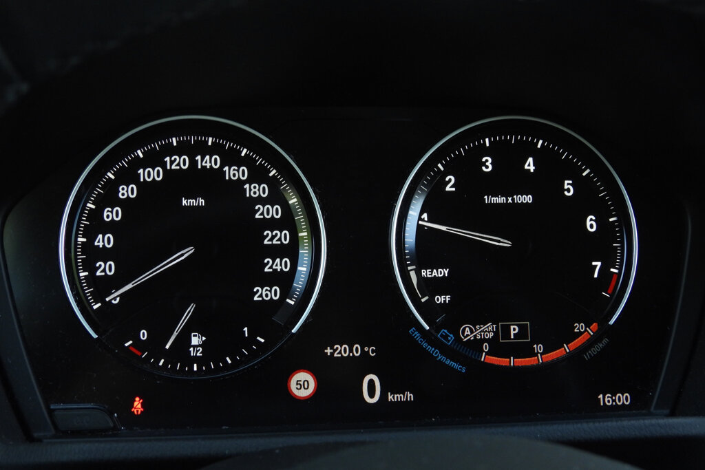BMW X1 27