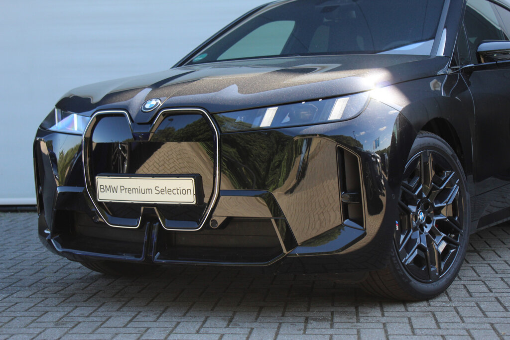 BMW iX 20