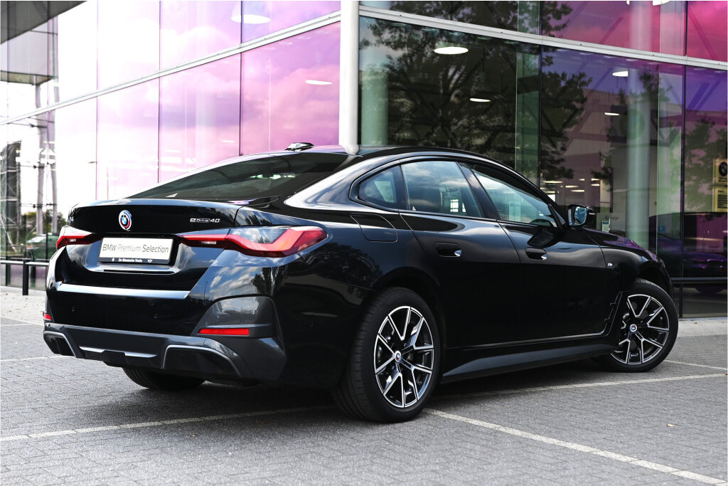BMW i4 4
